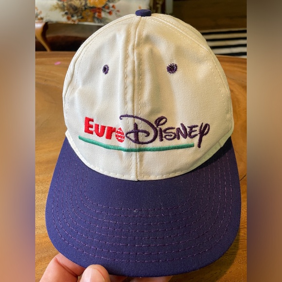 Vintage Disney Euro Baseball Snapback hat cap - Picture 1 of 7